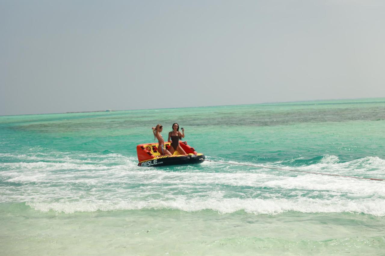 Rahaa Resort Fonadhoo Exterior foto